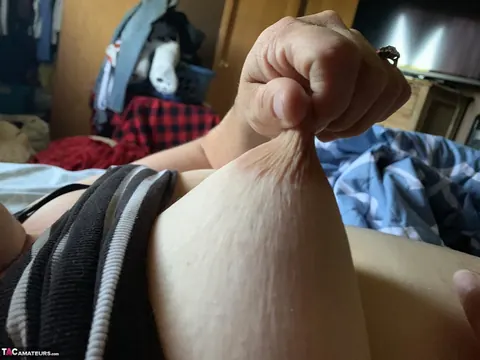 PAWG MILF on the Bed Sucks Cock and Toys Herself – photo 9 of 20