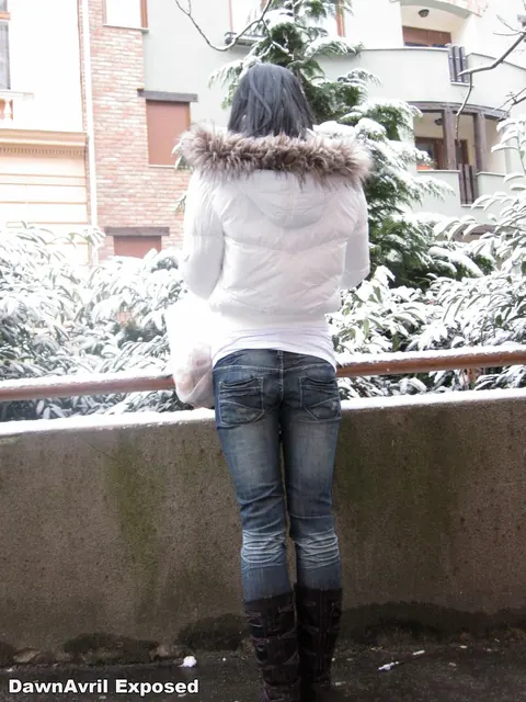 Dawn Avril: European Brunette Undresses from Jeans and Shorts Outdoors – photo 4 of 15