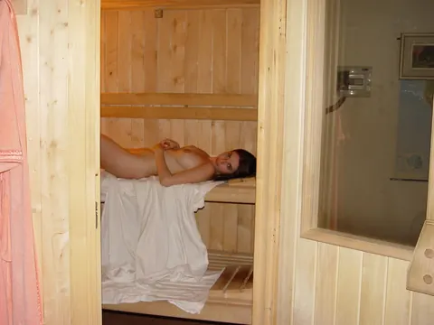 Busty Woman Fingers Herself and Uses a Dildo in the Sauna – photo 1 of 16