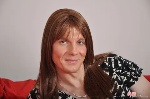 Trans Woman Strips Nude and Poses Full-Length – photo 6 of 16