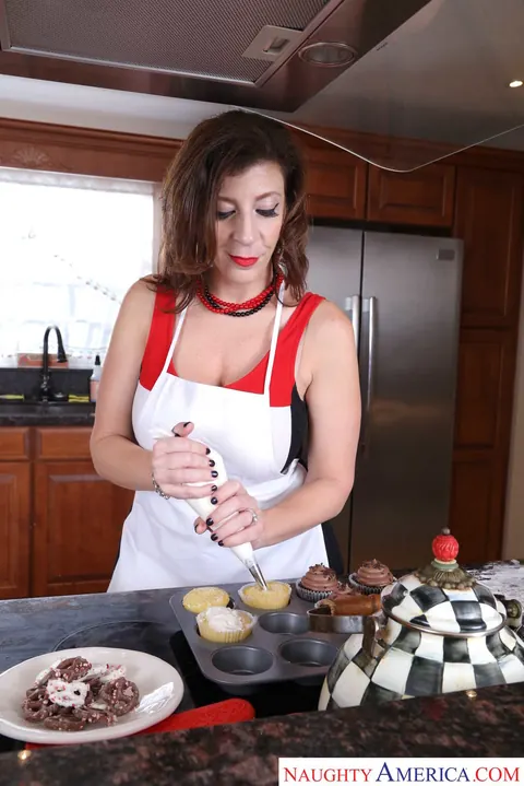 Sara Jay: PAWG MILF Strips Out of Her Skirt in the Kitchen – photo 21 of 21