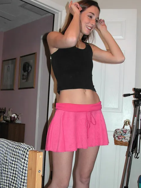 Slim Brunette Kneels in Her Skirt for a Blowjob – photo 2 of 20