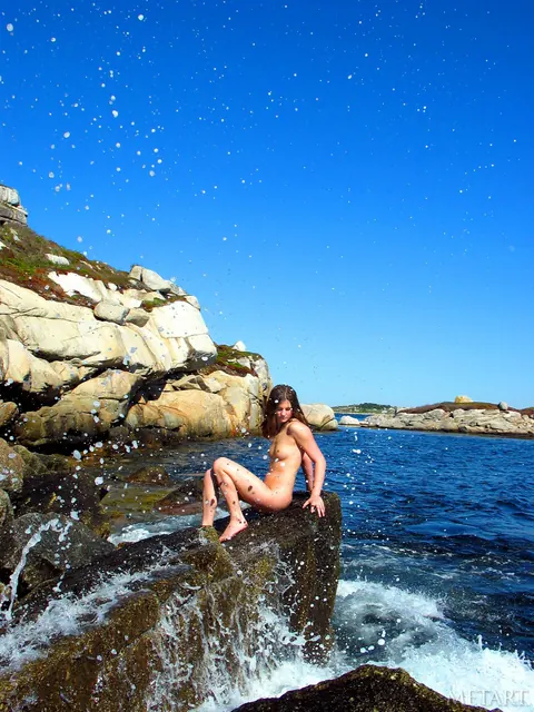 Busty Woman Strips Nude and Poses Outdoors – photo 3 of 17