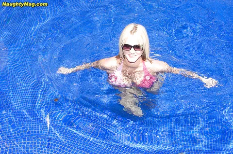 Sabree Lynn: Busty Blonde MILF Pleasures Herself with a Vibrator by the Pool – photo 1 of 16
