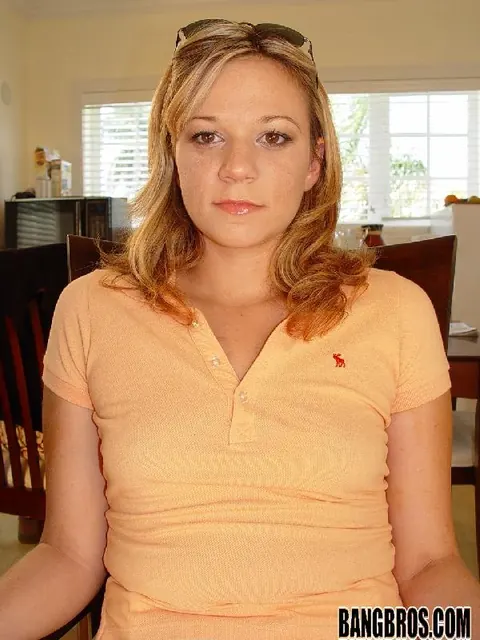 Nikki Sexx: Tall Blonde with Big Tits Sucks Huge Cock for a Facial – photo 7 of 20