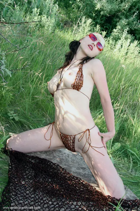 Thick Woman Reveals Her Big Tits from Bikini at the River – photo 12 of 16