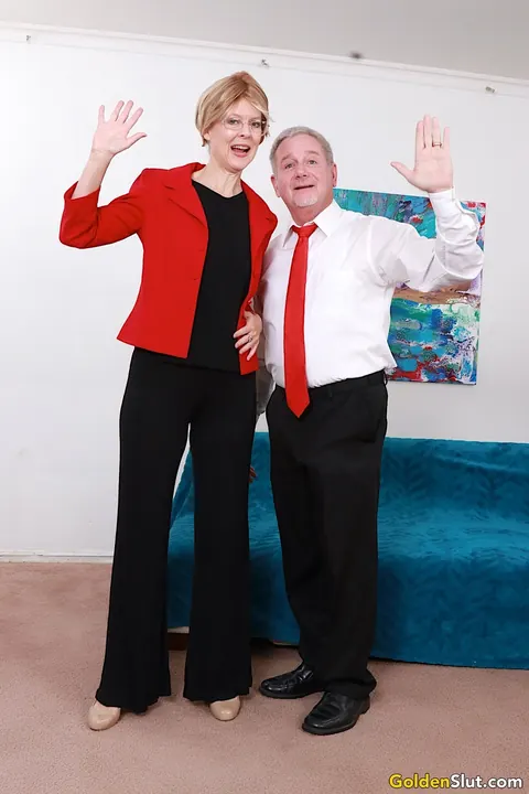 Jamie Foster: Mature British Redhead Sucks and Fucks Her Husband – photo 7 of 21
