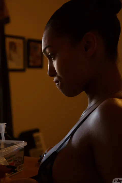 Noel Monique: Short-Haired Ebony BBW in Lingerie Strips and Spreads Her Legs Wide – photo 3 of 12