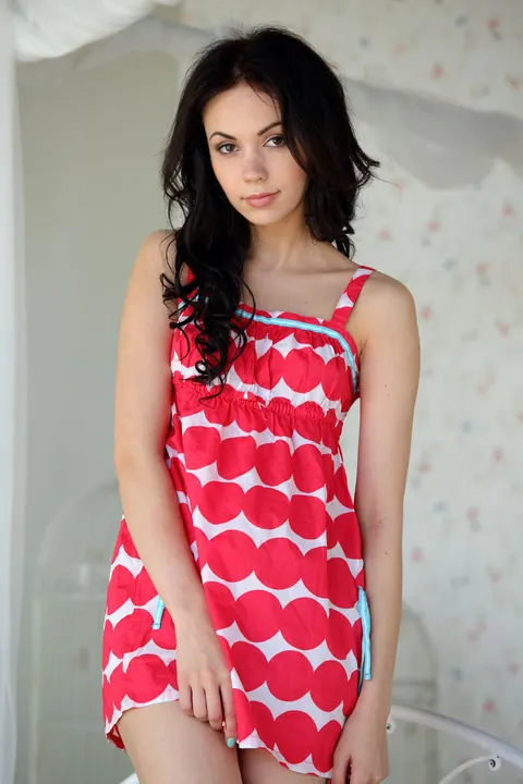 Sheri Vi: Brunette with Natural Tits Strips Out of Her Dress and Spreads – photo 1 of 16