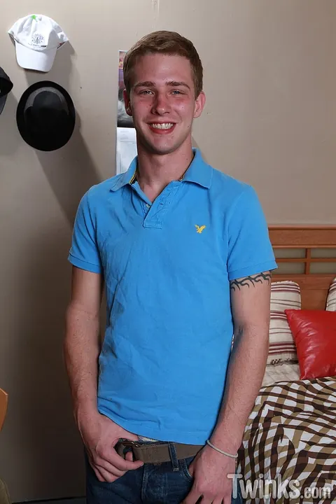 Thick Guy Shows Off His Big Ass and Strokes His Cock – photo 3 of 20