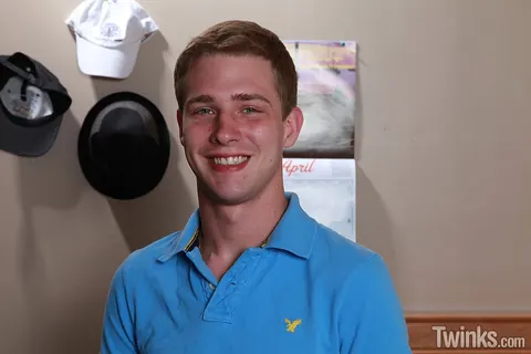 Thick Guy Shows Off His Big Ass and Strokes His Cock – photo 2 of 20