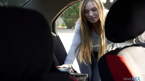 Tiff Bannister: Busty Blonde in Jeans Takes Anal Doggy Style Outdoors – photo 5 of 16