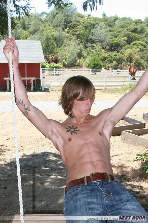 Athletic Guy Strips Nude and Shows His Cock Outdoors – photo 2 of 20