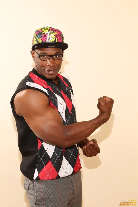 Thick Black Wrestler Strips Naked and Spreads His Big Ass – photo 10 of 21