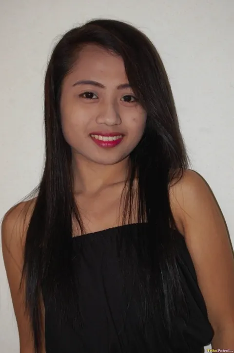 Petite Filipina Strips and Spreads in a Motel Room – photo 8 of 20