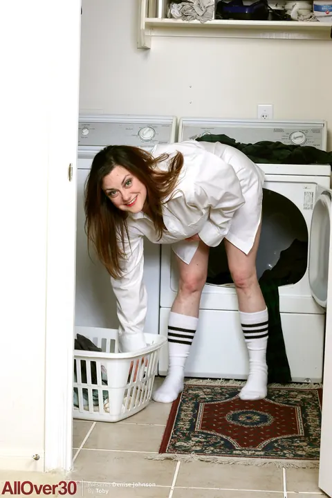 Denise Johnson: Busty Hairy MILF in Socks Spreads Her Legs Wide – photo 4 of 21