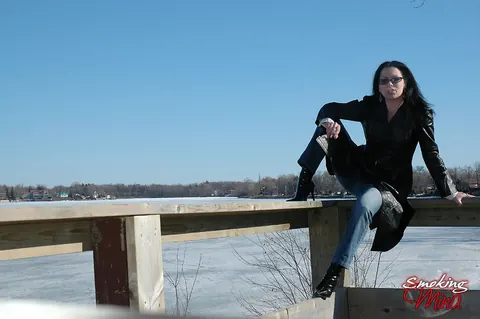 Brunette MILF in Leather and High Heels Smokes Outdoors – photo 4 of 16