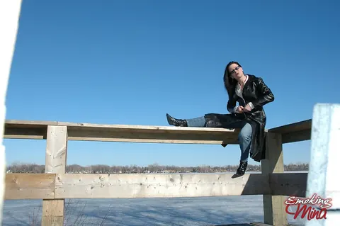 Brunette MILF in Leather and High Heels Smokes Outdoors – photo 10 of 16