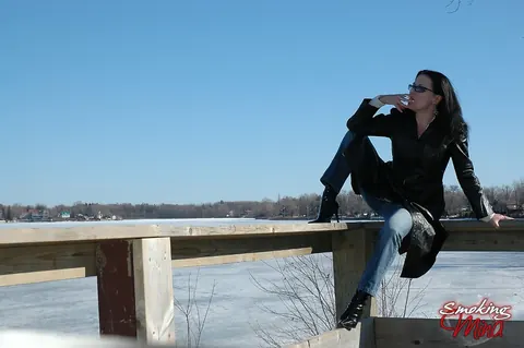 Brunette MILF in Leather and High Heels Smokes Outdoors – photo 3 of 16