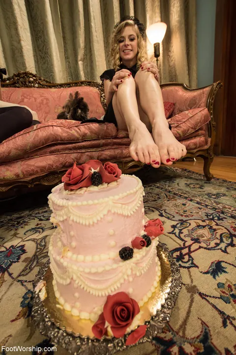 Maitresse Madeline Marlowe: Petite Redhead in Lesbian Bondage and Foot Worship – photo 5 of 21