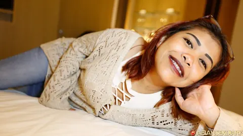 Hairy Asian Babe in Jeans and Glasses Takes a Creampie – photo 3 of 21
