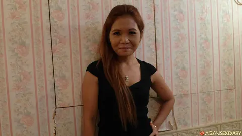 Petite Chinese Maid Strips and Gets Fucked in a Hotel – photo 1 of 21