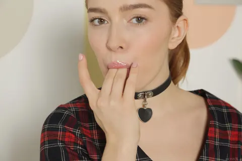Jia Lissa: Redhead PAWG in a Skirt Fingers and Spreads Her Ass – photo 5 of 20