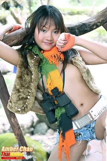 Slim Thai Brunette Strips Out of Her Shorts and Spreads Outdoors