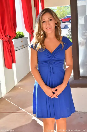 Blonde PAWG in a Dress Takes a Huge Toy and Fist