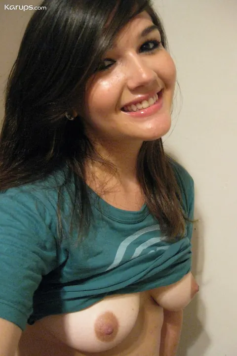 European Brunette Takes Mirror Selfie Spreading Her Ass – photo 11 of 20