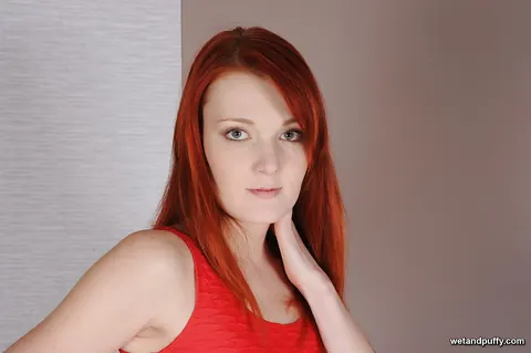 Maggies: Thick Redhead Fingers and Runs a Beaded Toy Between Her Labia – photo 1 of 16