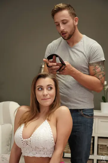 Josephine Jackson – Busty Redhead Rides Cowgirl and Takes Anal in Doggy Style