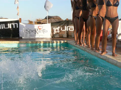 Two Petite Women Strip Out of Their Bikinis by the Pool – photo 13 of 19