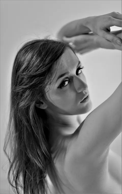 British Woman Poses in Lacy Lingerie Then Strips Nude – photo 7 of 12