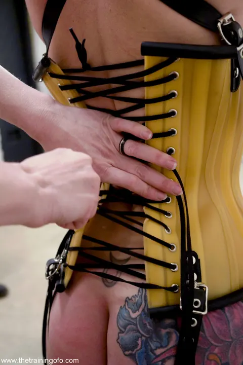 Claire Adams: Tall Redhead MILF in Latex Restrains Busty Partner – photo 6 of 21