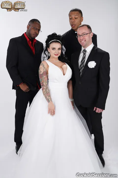 Payton Preslee: Busty Thick Brunette Bride Lifts Her Skirt for Interracial Threesome – photo 5 of 21