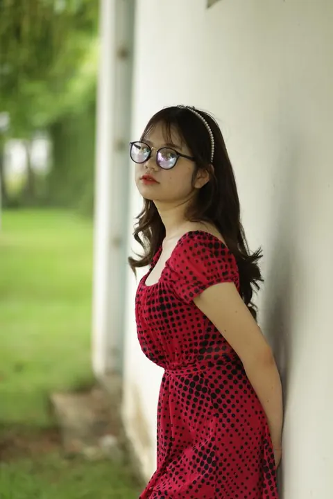 Asian Woman in Glasses Poses Nude Outdoors – photo 13 of 21