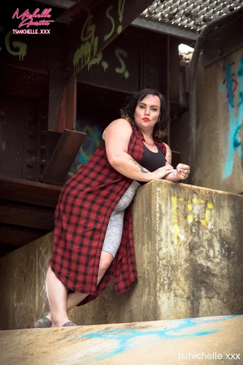 Chubby Trans Woman Strips Nude and Reveals Her Small Cock – photo 4 of 14