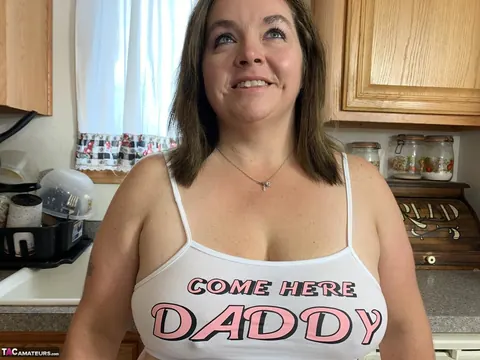 MILF PAWG Flaunts Her Big Tits and Ass in the Kitchen – photo 2 of 16