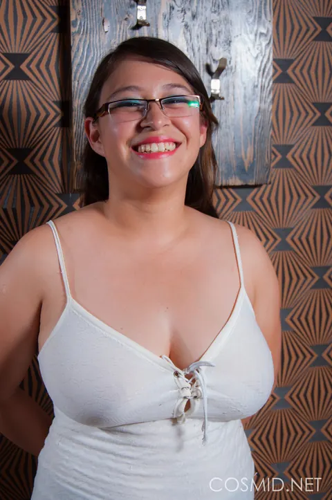 Andrea Beliz: Chubby Latina in Glasses and Boots Unleashes Her Big Natural Tits – photo 2 of 16