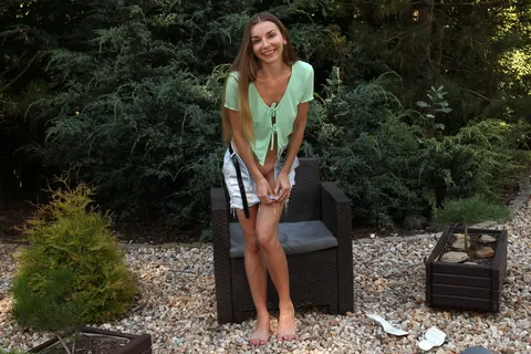 Arina Shy: Tattooed Brunette in a Skirt Gets Fingered and Licked in a Garden – photo 4 of 16