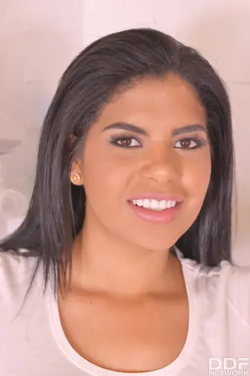 Sheila Ortega – Venezuelan Latina with Big Tits Fingers Her Pussy in the Shower