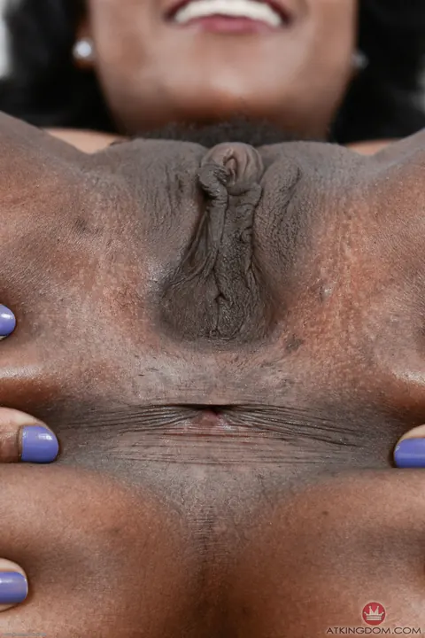 Charlie Rae: Thick Ebony Brunette in a Bikini Spreads Her Holes Wide – photo 12 of 21
