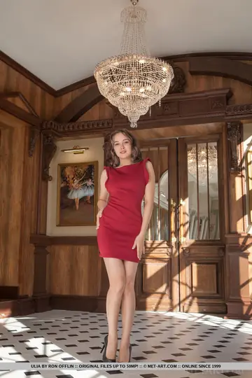 Thick Woman Strips Off Her Red Dress and Spreads Her Hairy Pussy