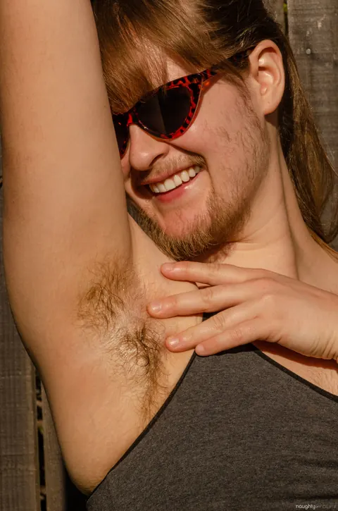 BBW in Glasses Strips and Spreads Outdoors – photo 3 of 21