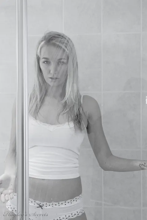 Hayley Marie Coppin: Slim Blonde MILF in Panties Shows Her Big Tits in the Shower – photo 3 of 12
