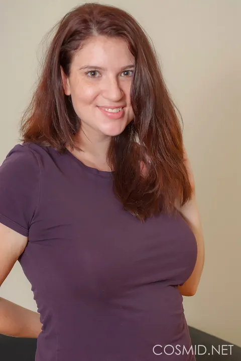 BBW Strips Out of Her Lingerie and Skirt – photo 2 of 16