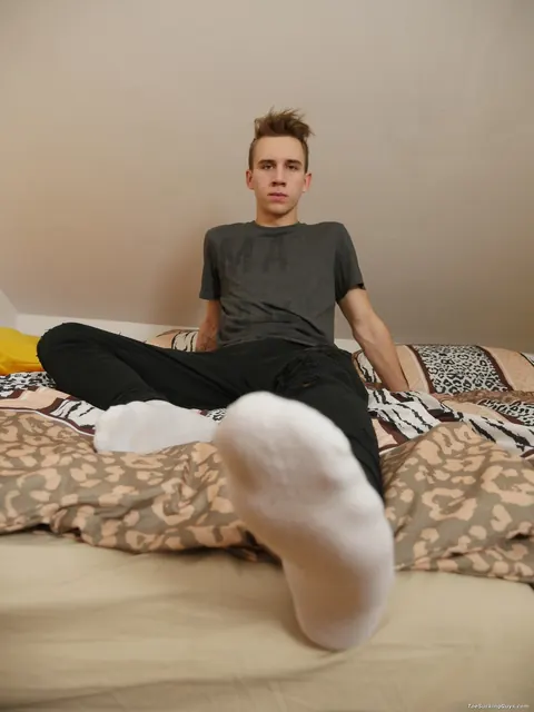 Slim Man Undresses and Flaunts His Big Cock – photo 2 of 21