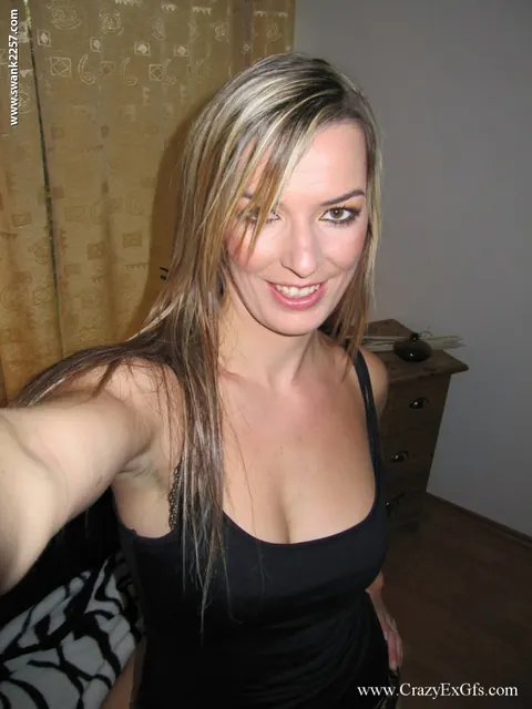 Leisha: Busty PAWG Spreads Her Shaved Pussy in Lingerie Selfie – photo 1 of 16