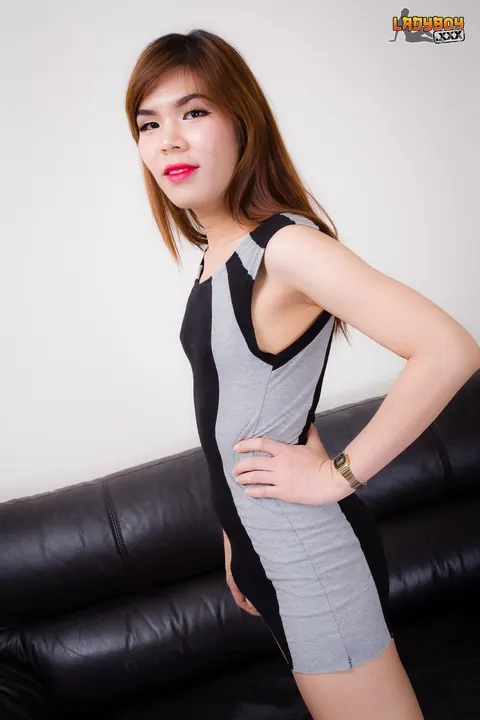 Petite Asian Trans Woman Peels Off Her Panties – photo 2 of 16